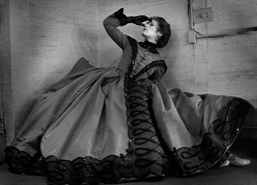 Glenn Close - Barnum, 1980 ©Rivka Katvan Glenn Close - Barnum, 1980 ©Rivka Katvan