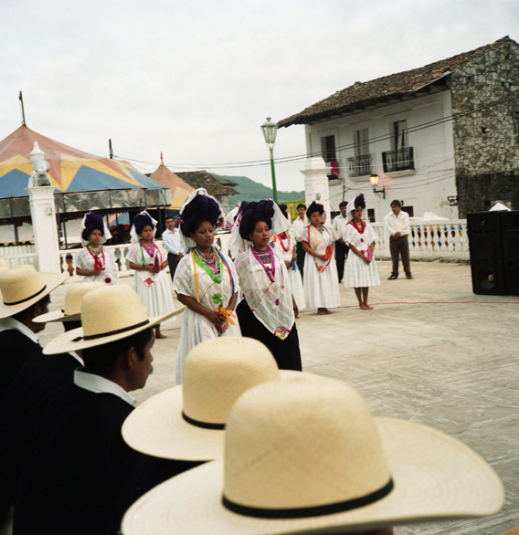 Huipil contestants and Tatiaxas, ©Mary Teresa Giancoli