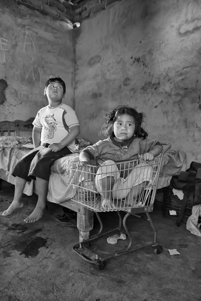 Jenifer y Jarod ©Leslie Granda-Hill